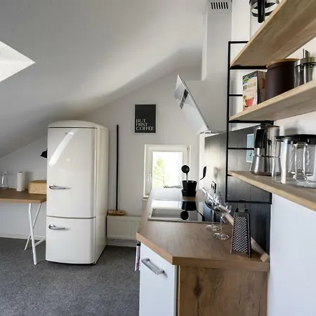Stilvolles Zentrumsnahes Wohlfuehl-appartment Apartment *