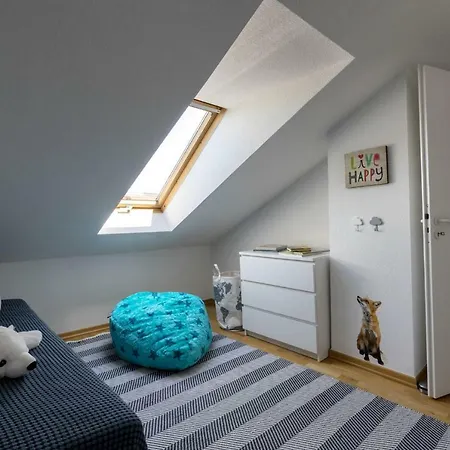 Stilvolles Zentrumsnahes Wohlfuehl-appartment Apartment